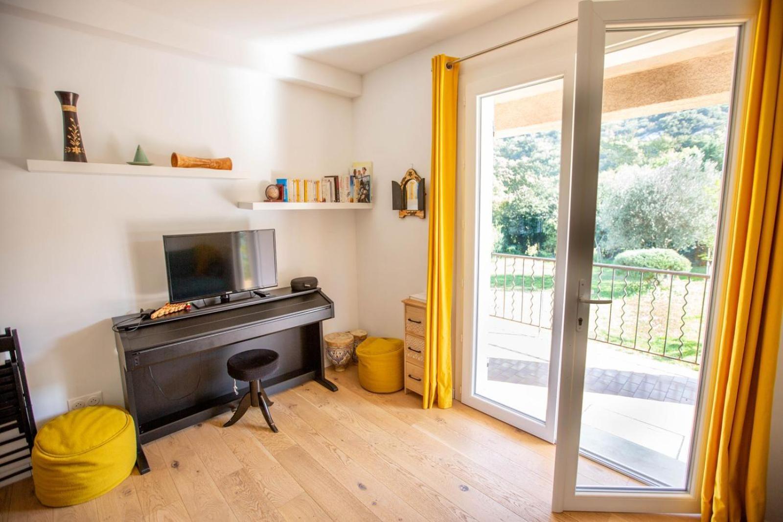 Holiday home Maison Avec Piscine Entre Garrigue Et Cevennes